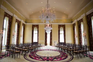 Queen Charlotte - Ceremony